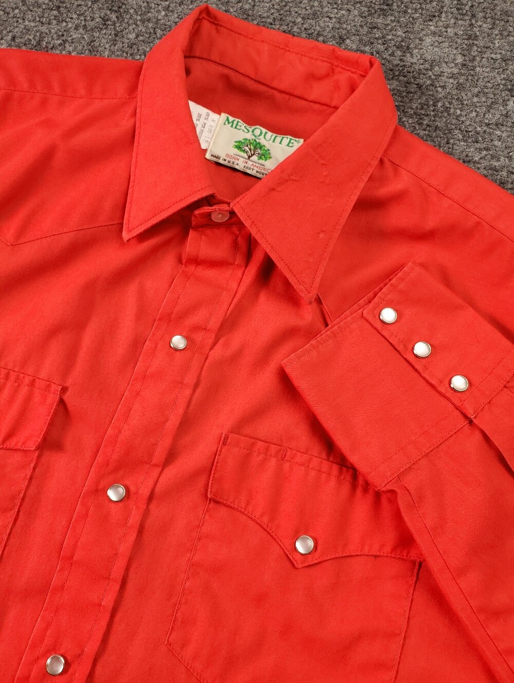Vintage Mesquite Western Pearl Snap Shirt 16.5 35 Red Made in USA Fort Worth